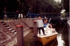 1_042-Podbipięta-na-śluzie-Karwik